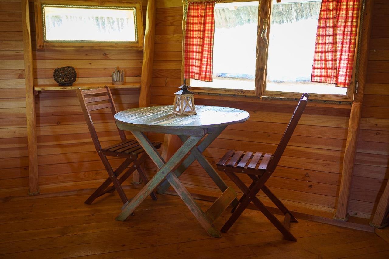Cabane Perchee Dans Les Arbres Saint-Hilaire-en-Morvan Экстерьер фото